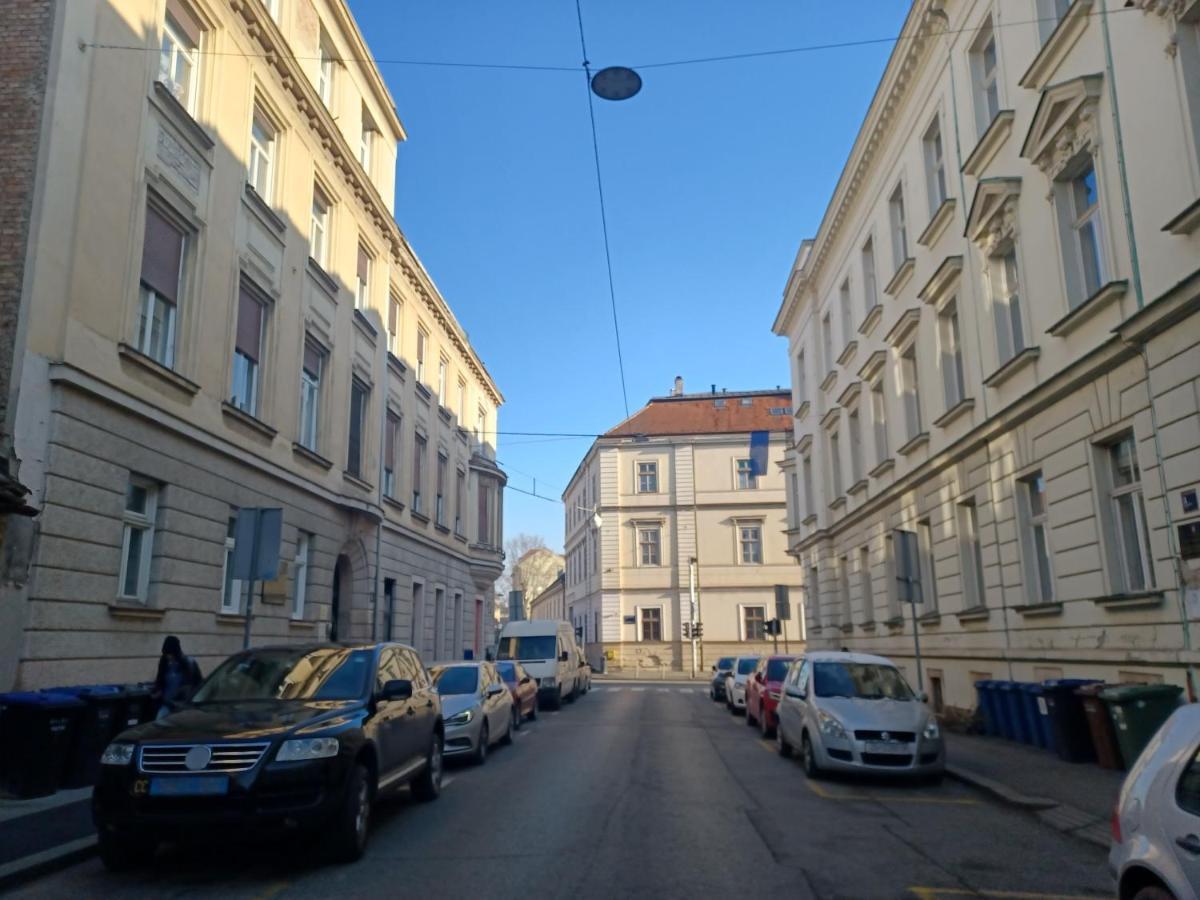 Apartment Arum-Lily Zagrzeb Zewnętrze zdjęcie